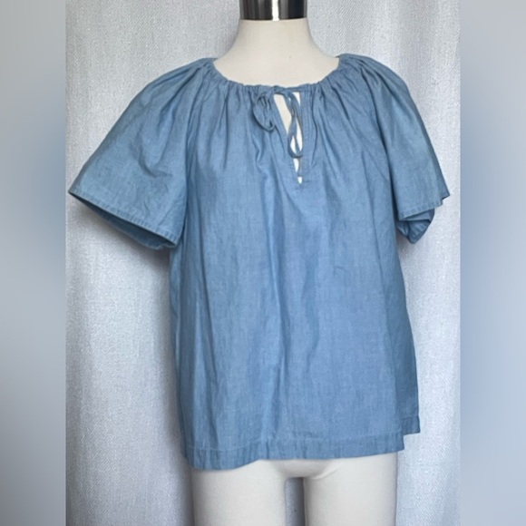 J Crew Chambray top - Picture 2 of 9